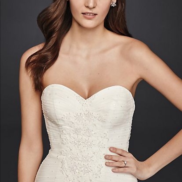 Oleg Cassini Wedding Gown - Picture 7 of 7